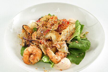 Салат с морепродуктами
