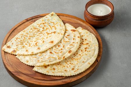 Кутабы с зеленью