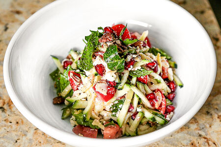 Цукини с фетой и гранатом