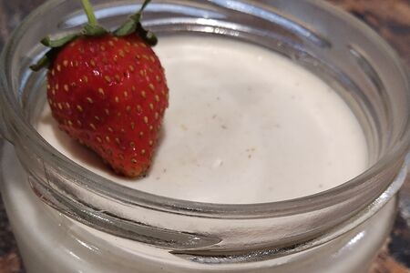 Мусс клубничный в баночке