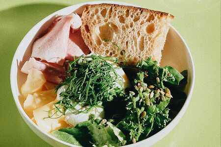 Завтрак Match с окороком