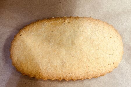 Коржик молочный