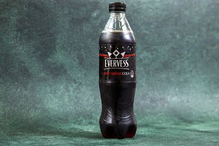 Everess cola zero sugar