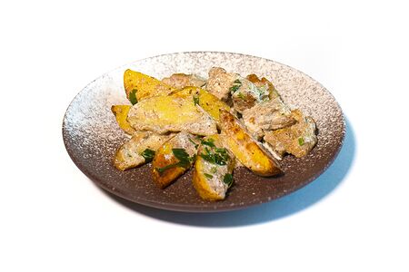 Картофельные дольки с курицей