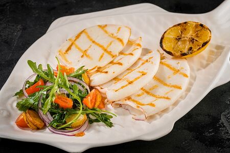 Кальмары на углях