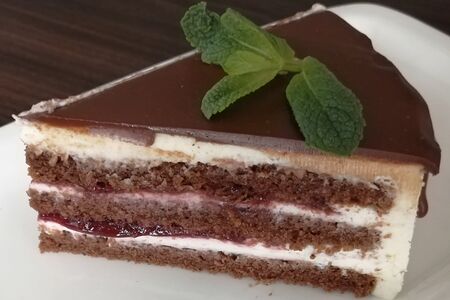 Торт Шоколад-вишня