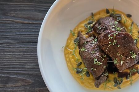 Томлёная баранья лопатка