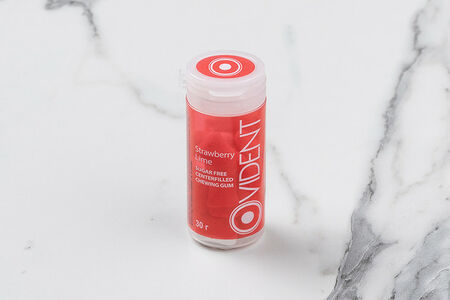 Жевательная резинка Ovident Strawberry lime