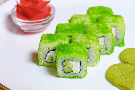 Ролл Ямайка