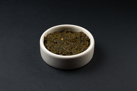 Аджика зеленая