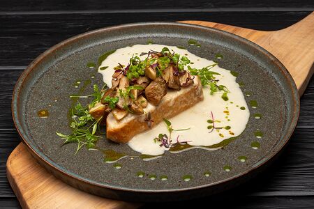 Куриное филе с соусом Берблан