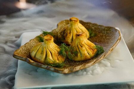 Жареные хинкали с бараниной