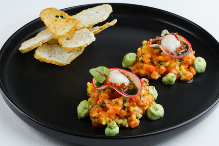 Тартар из лосося