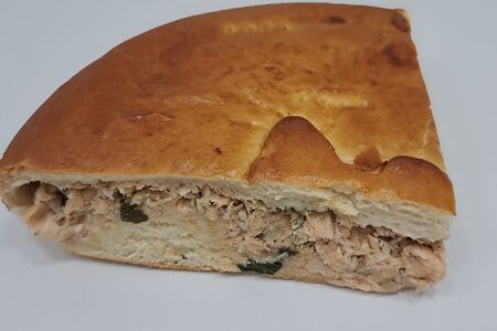 Четверть Пирога с красной рыбой