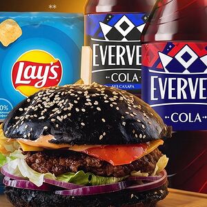 Бургер с мраморной говядиной + evervess cola + чипсы lays