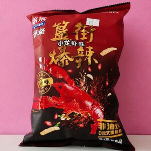 Креветочные чипсы со вкусом острых речных раков QinQin 70 г