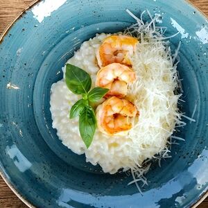 Лимонное ризотто с креветками