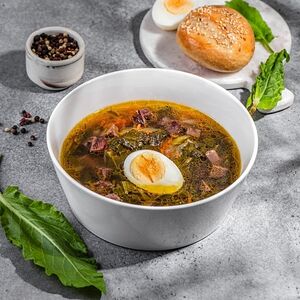 Борщ зеленый из говядины