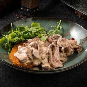 Драники с колбасками и беконом