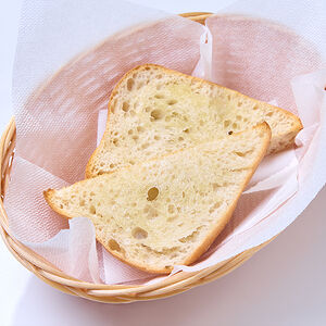 Пшеничная булочка с оливковым маслом