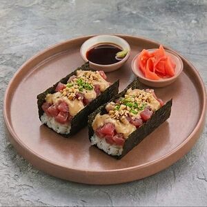 Хэнд ролл с тунцом