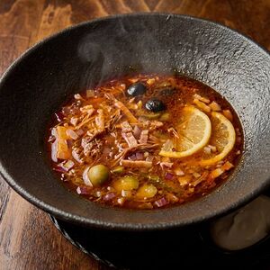 Фирменная солянка на копченостях