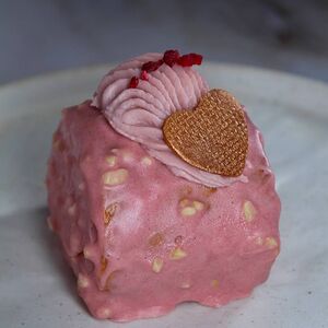 Рулет малина-клубника