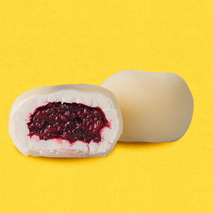 Моти с клубничным джемом