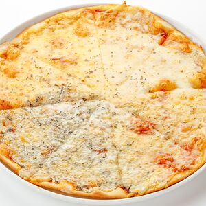 Пицца 4 сыра