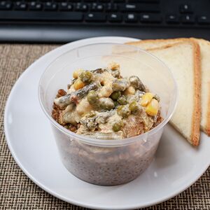 Курица в соусе с овощами 