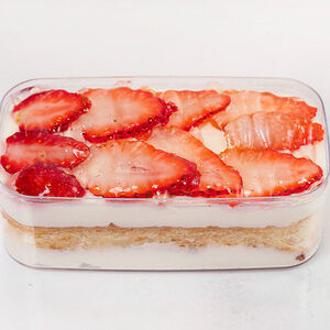 Трайфл Творожно-клубничный