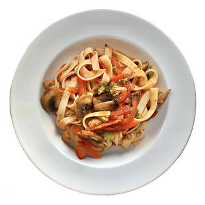 Паста фетучини с овощами