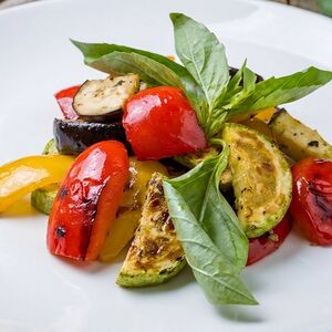 Салат из запечённых овощей