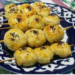 Мини-самса на шпажках