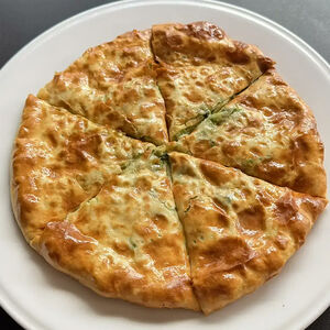 Хачапури с сыром и шпинатом