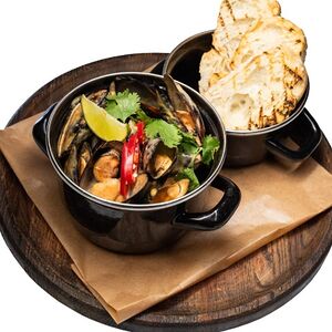 Кастрюлька мидий малая сливочный соус