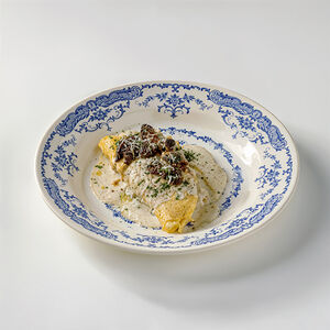 Омлет со сморчками и пореем