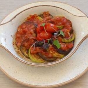 Рататуй с цукини и баклажанами