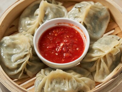 Манты с курицей и сыром 