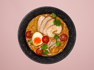 Том ям с курицей