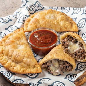 Чебуреки с курицей и копченым сыром
