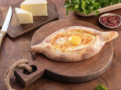 Хачапури по-аджарски