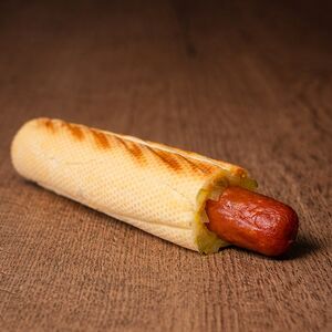 Френч-дог с чили сосиской