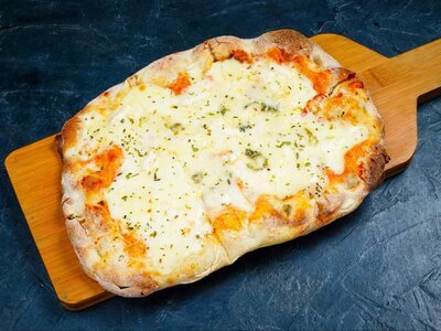 Пицца Бьянко кватро (4 сыра)