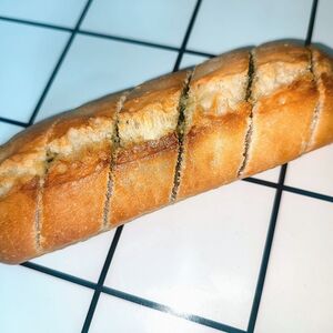 Багет чесночный 