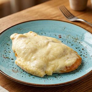 Куриное филе, запечённое с ананасом и сыром