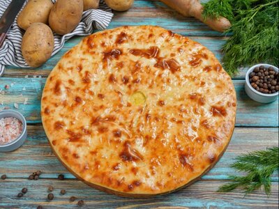 Осетинский пирог с картошкой и зеленью 33 см