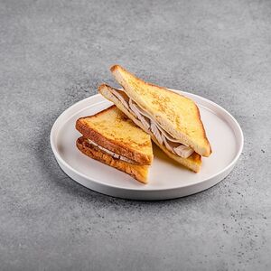 Французский тост с курицей и сыром