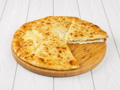 Осетинский пирог с сыром Уалибах