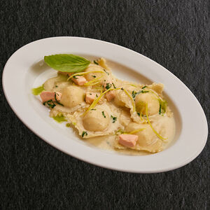 Равиоли с креветкой и рикоттой